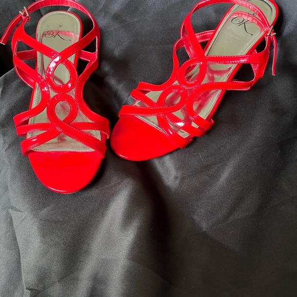 IT’S OK~RED SLING-BACK~WEDGE~12 - Picture 6 of 9